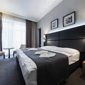Noir Otel