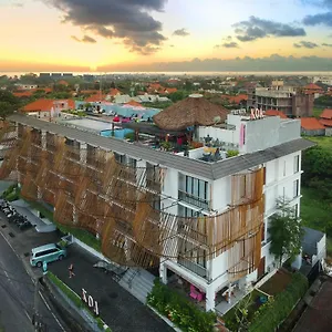 koa-d-surfer-hotel.ubudhotelsnow.com/